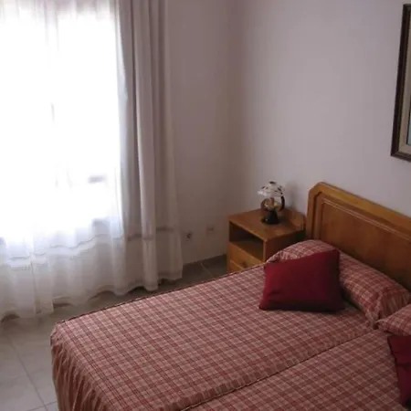 Puerto Del Carmen Sleeps 6 Pool Wifi Puerto del Carmen (Lanzarote)